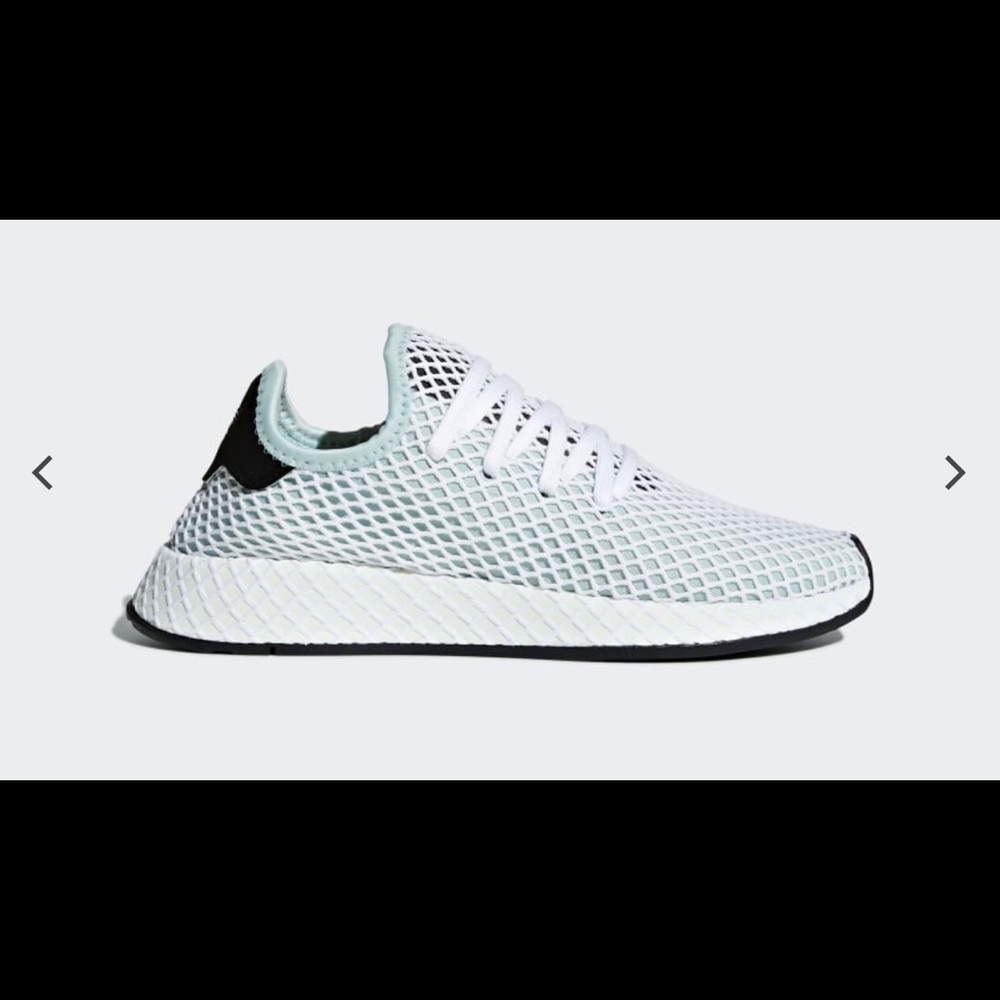 Women’s Adidas Deerupt Sneaker